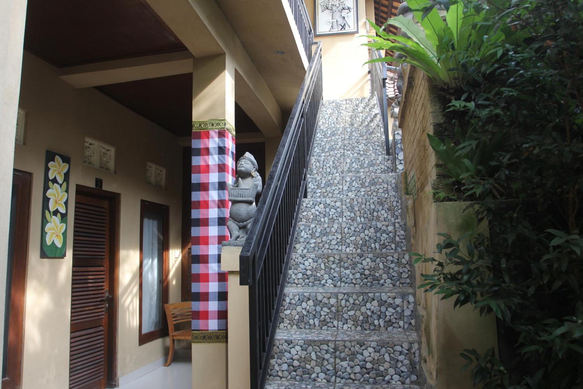 Guesthouse Gusti Putu Oka Ubud Exterior foto